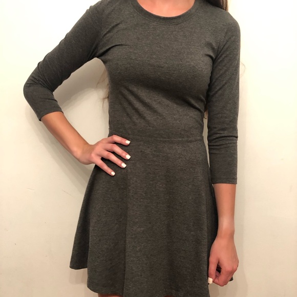 Forever 21 Dresses & Skirts - Grey long sleeve skater dress